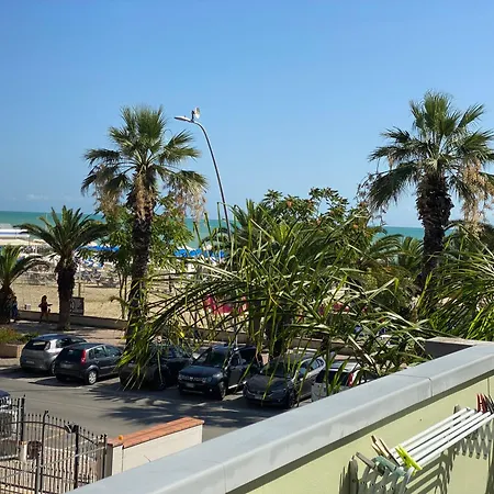 Playa 3*