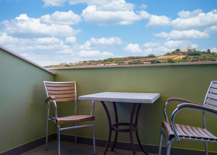 Playa アパートホテル トルトレート